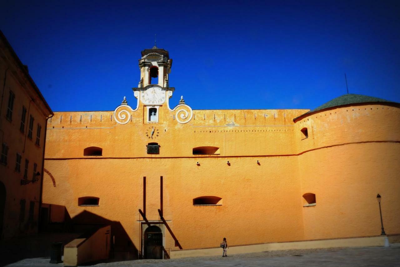 דירות בסטיה Casa Chjuca Au Coeur De La Citadelle מראה חיצוני תמונה